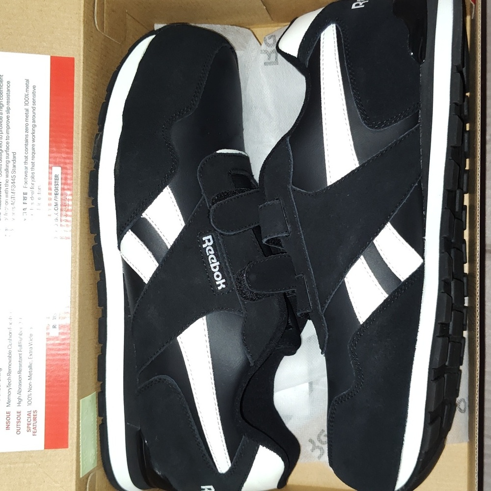 Reebok Harman Work Men's Classic Safety Toe Sneaker